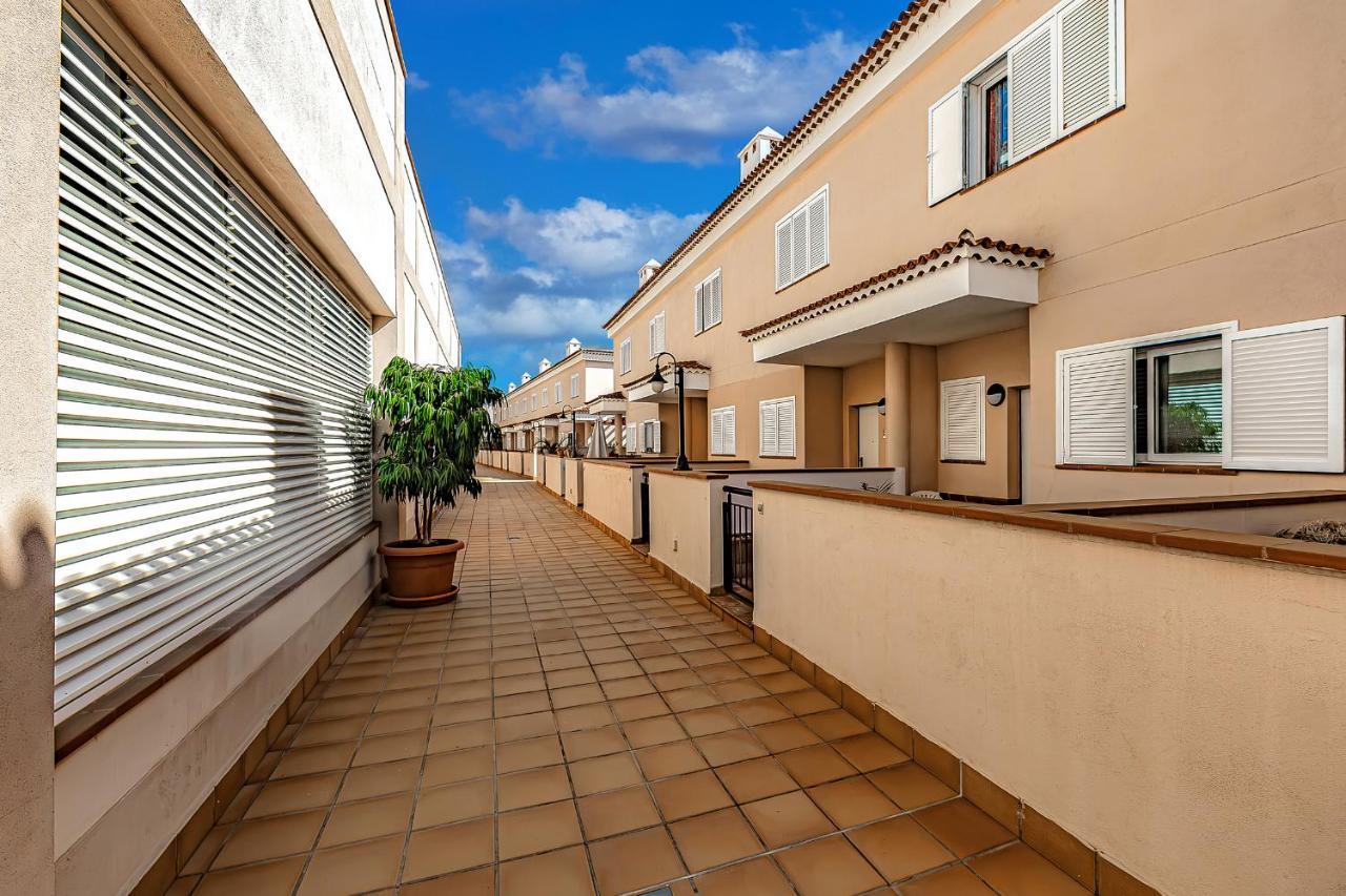 Spacious Ocean View Family Townhouse Puerto de Santiago  Bagian luar foto