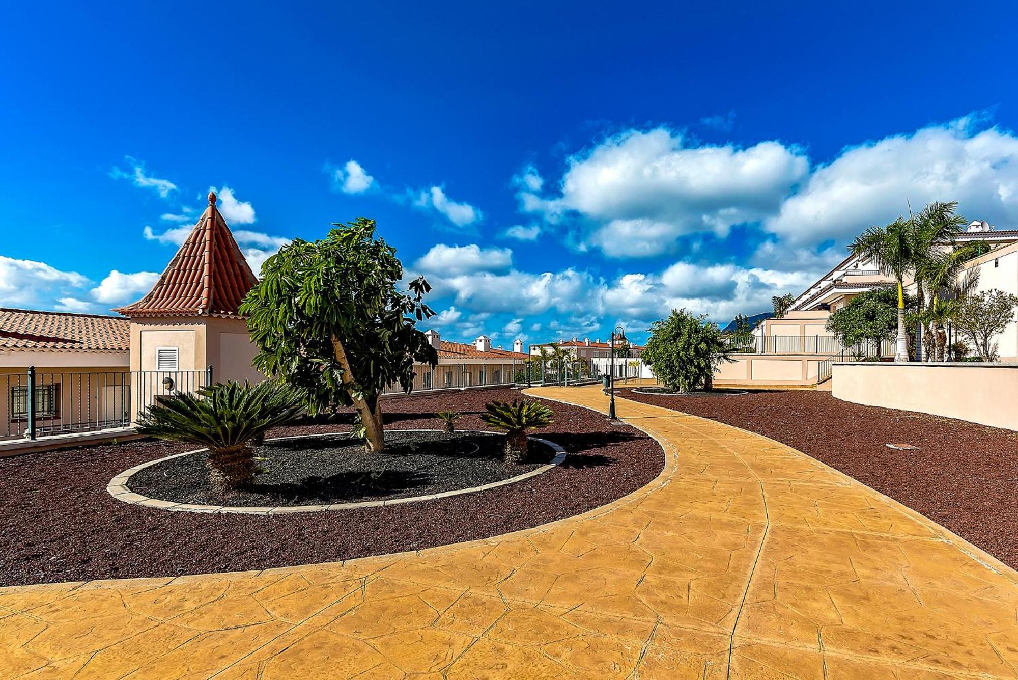 Spacious Ocean View Family Townhouse Puerto de Santiago  Bagian luar foto